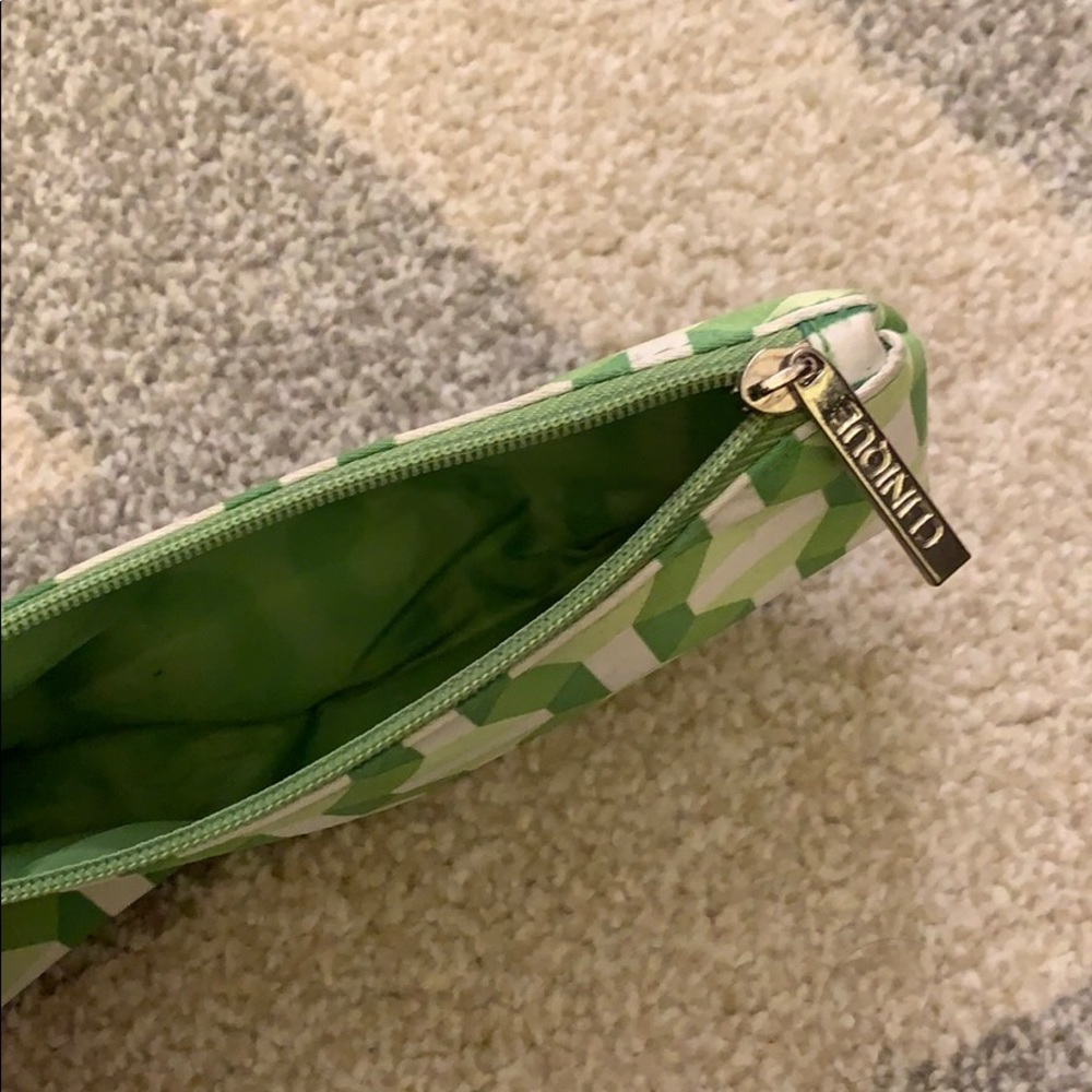 Clinique Bag - Picture 3 of 3